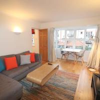 Quiet riverside apartment with views and parking-, hotell piirkonnas Broadmead, Bristol