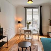 Cozy flat in Paris