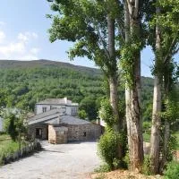 A Horta de Abel, hotel u gradu Tríacastela