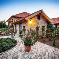 BÉNI family wine farm、ツェグレードのホテル