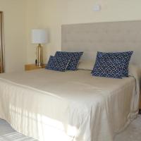 Villa Selena - Beautiful Luxury villa with massage baths, hotel en Quinta do Lago