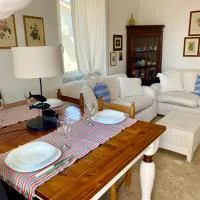 Family House, hotel en Santa Severa