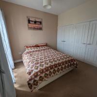 Ensuite King Room in Dudley