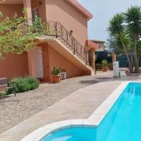 Casa Da Dina, hotel in Suni