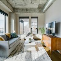 Sable 21 - One Bedroom, hotel in Warehouse District, Minneapolis