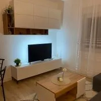 Urban Oasis Apartment, hotel em Sajmište