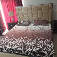 Balqees Cottage, hotel near Allama Iqbal International Airport - LHE, Lahore