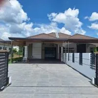 K.Cottage, hótel í Muar