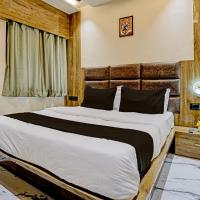 OYO Flagship Hotel Meet Palace, хотел в района на Vastrapur, Ахмедабад