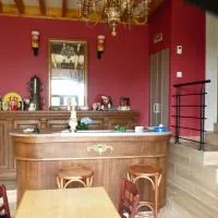 Le Clos Hortense، فندق في Nonant
