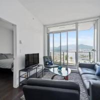 Bright and Modern Suite with Amazing views!、バンクーバー、Downtown Eastsideのホテル