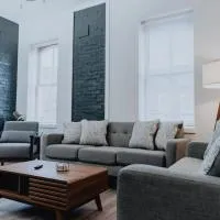 Luxe 2BR Oasis Patio & Laundry Soulard, hotell sihtkohas Soulard