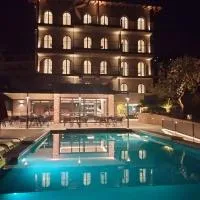 Hotel Al Caminetto – Adults Only, WorldHotels Crafted, khách sạn ở Torri del Benaco