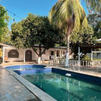 Casa campestre con piscina cerca al aeropuerto y la playa, hotel poblíž Letiště Simón Bolívar - SMR, Santa Marta