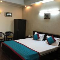 OYO Vatika, hotel in Old Gurgaon, Gurgaon