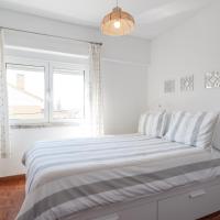 Beach House Cascais Close to Lisbon & Sintra, Hotel in Estoril