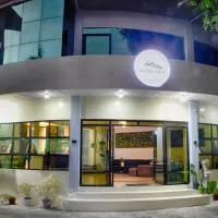 Bethany Suites, hotel Dipologban