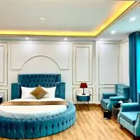 Royal Hotel Que Vo، فندق في Hà Liễu