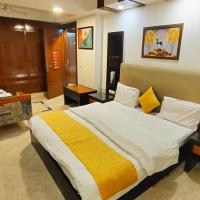Feb Residency, отель в Нью-Дели, в районе Kailash Colony