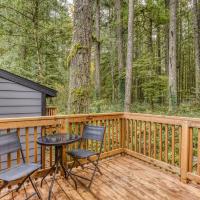 Mt Air Unit 7 · Apt 7 at the base of Mt Hood w/private deck