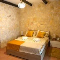 JANNUZZI HOUSE, hotel u gradu Trevinjano Romano