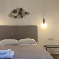 Ocean Sun 4, hotel poblíž Mezinárodní letiště Santorini - JTR, Fira