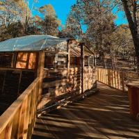 Glamping en la Sierra de Arteaga, hotell i Los Lirios