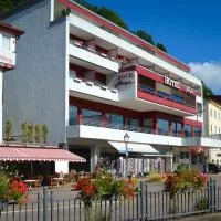 Hotel Harzer am Kurpark、バート・ヘレンアルプのホテル