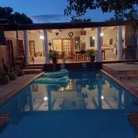 DeKat Self Catering, hotel i Burgersdorp