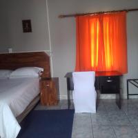 FEATHERS INN GUEST HOUSE, hotel blizu aerodroma Aerodrom Walvis Bay - WVB, Walvis Bay