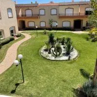 Family Beach Apartment Marbella, Hotel in El Jadida