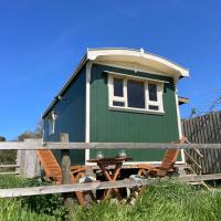 Miners_meadow self contained Shepherds hut
