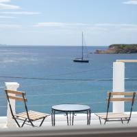 Poseidon Apartments and Villas by the Sea: Sounion şehrinde bir otel