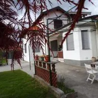 Casa Vacanze Terra di Mezzo, hotel u gradu Invorio Inferiore