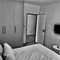 Teya travellers accommodation, hotel in Windhoek