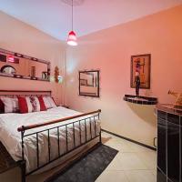 Authenticity in Agadir: Vacation Home, hotel in Les amicales, Agadir