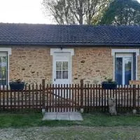 Gîte du Château de Chambonnières, hotel di Le Plessis-Feu-Aussoux