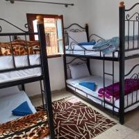 WARZAZAT Hostel, hotel u blizini zračne luke 'Zračna luka Ouarzazate - OZZ', Ouarzazate