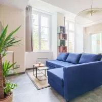 Appartement lumineux avec cour, hotel em Chaumont
