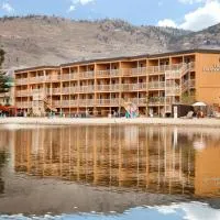 Viesnīca Coast Osoyoos Beach Hotel pilsētā Osojūsa