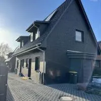 Holiday Dream House-B for 6 Persons, hotel en Tornesch