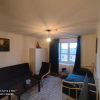 Studio Cosy tout équipé à Lille, отель в Лилле, в районе Lille Sud