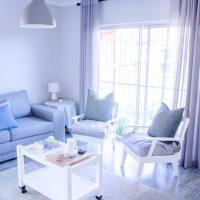 Neat & New Private 2 bedroom Backyard Flat., hotel in zona Aeroporto Internazionale Hosea Kutako - WDH, Windhoek