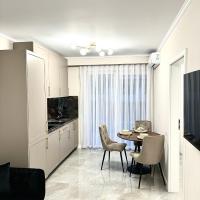Luxury RA Apartment, מלון ליד נמל התעופה הבינלאומי אורדאה - OMR, אוראדיה