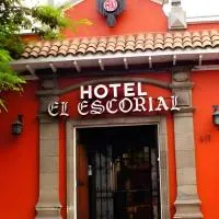 Hotel Escorial – hotel w mieście La Serena