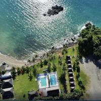 SAESEA Private Beach & Resort, hotel di Karanghawu