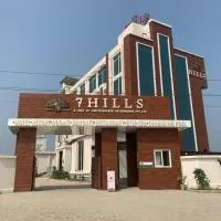 Nalanda에 위치한 호텔 7 Hills Hotel & Resort