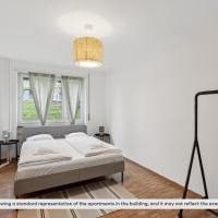 15-Min to Zurich Center: Cozy Apartment, Wiedikon, Zürich, hótel á þessu svæði