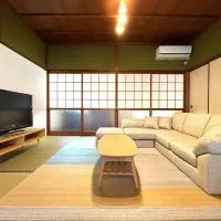 田舎の一棟貸 お庭でbbqやプール遊びができる貸切の宿 3ぴーす 複数友達家族との旅行や法事など帰省時の親族の滞在宿としても最適です 福知山温泉まで車で9分, hotel u gradu Fukučijama