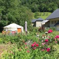 Yourte de la bas, hotel a Curienne
